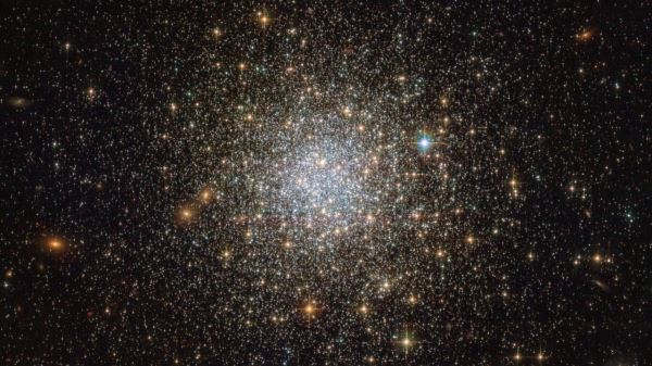 Шаровое скопление NGC 1466 на новой фотографии “Хаббла”